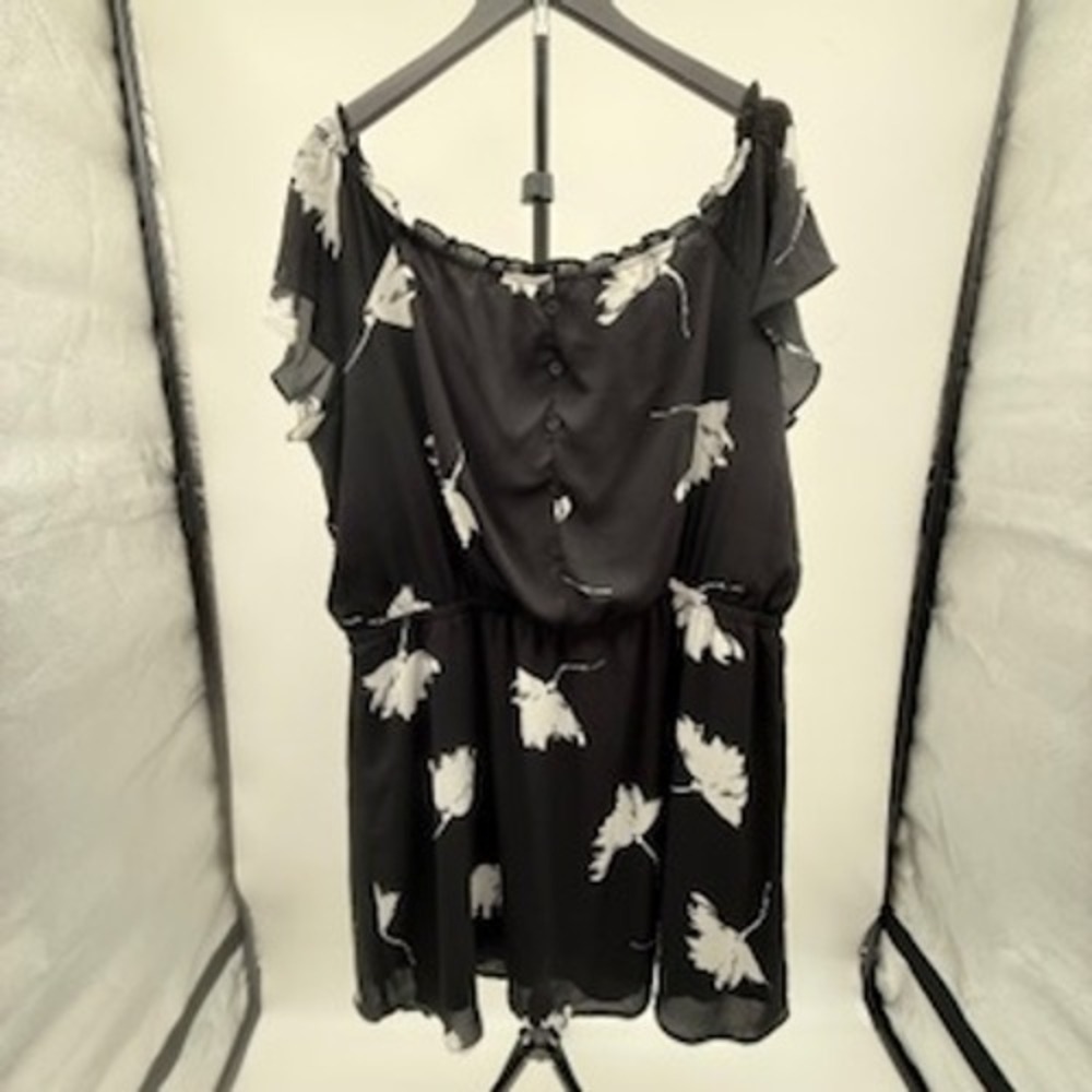 Maurices Womens Black White Floral Off Shoulder Mini Dress Size 2 Plus 108385Y